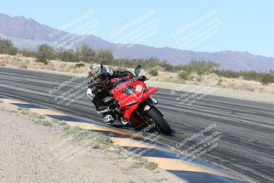 media/Dec-04-2025-Racers Edge (Thu) [[5ebc9f124d]]/2-A Group/1-Session 2 (Turn 7 Inside)/